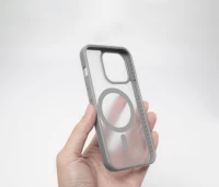 2. LAUT Huex Protect - obudowa ochronna do iPhone 15 Pro Max kompatybilna z MagSafe (grey)