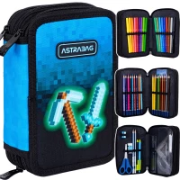 Ilustracja produktu AstraBag Piórnik Trzykomorowy z Wyposażeniem AC31 Blue Pixel 503024055