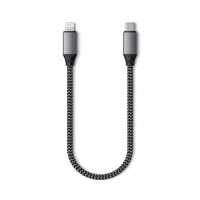 Ilustracja produktu Satechi - Kabel USB-C - Lightning 25 cm (space gray)