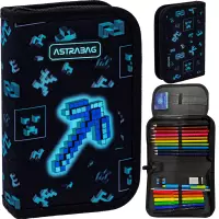 Ilustracja produktu AstraBag Piórnik AC11 Pojedynczy Jednoklapkowy z Wyposażeniem Dark Pixel 503025017