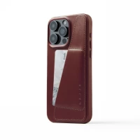 Ilustracja Mujjo Full Leather Wallet Case - etui skórzane do iPhone 15 Pro Max kompatybilne z MagSafe (burgundy)
