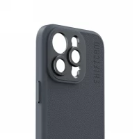 Ilustracja produktu ShiftCam Camera Case with Lens Mount - etui ochronne z mocowaniem do obiektywu do iPhone 15 Pro wspierające ładowanie MagSafe (charcoal)