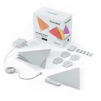 Ilustracja produktu Nanoleaf Shapes Triangles Smarter Kit - panele świetlne (4 panele świetlne)