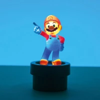 4. Lampka Super Mario (wysokość: 20 cm)