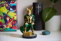 8. Stojak Marvel Loki (20 cm)