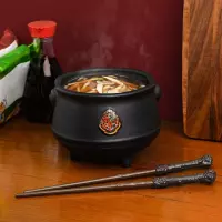 5. Zestaw do Zupy Ramen - Harry Potter: Kociołek + Pałeczki