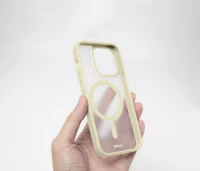 2. LAUT Huex Protect - obudowa ochronna do iPhone 15 kompatybilna z MagSafe (yellow)