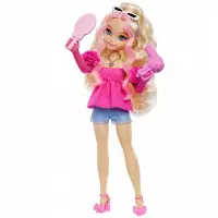 5. Mattel Lalka Dream Besties Lalka Modowa Malibu + Kosmetyczka HYC21