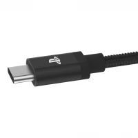 3. HORI PS5 Kabel USB-C
