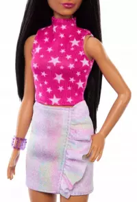 4. Mattel Barbie lalka Fashion Różowa Koszulka Gwiadki HRH13