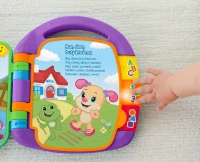 4. Mattel Fisher Price Książeczka z Wierszykami Ucz i Się i Śmiej FRC70