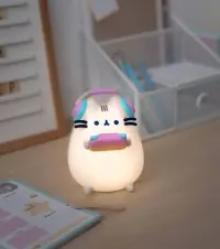 6. Lampka Nocna Pusheen Gracz