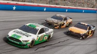 6. NASCAR Heat 4 - December Paid Pack (DLC) (PC) (klucz STEAM)