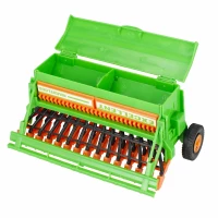 5. Mega Creative Traktor Z Akcesoriami 500557