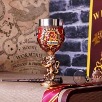 7. Puchar Kolekcjonerski Harry Potter - Gryffindor - 19,5 cm