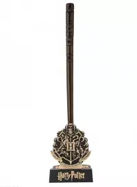 2. Harry Potter Długopis Różdżka + Stojak z Zakładką 3D - Cedric Diggory