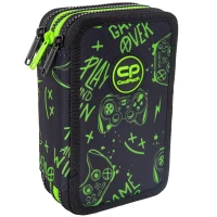 1. CoolPack Jumper 3 Piórnik Trzykomorowy z Wyposażeniem Game Night F067711