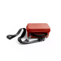 4. Gamegenic: Game Shell 250+ - Etui na Karty - Red