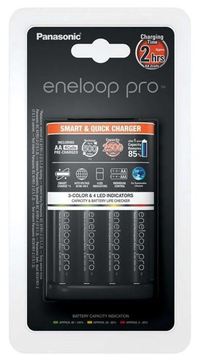 1. Ładowarka Panasonic Smart & Quick K-KJ55HCD40E Czarna + 4 x AA Eneloop Pro