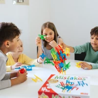5. Trefl Mistakos Krzesła