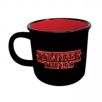 3. Zestaw Biwakowy Stranger Things: Kubek Metalowy + Brelok