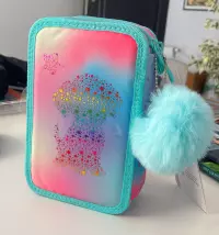 1. Starpak Piórnik Trzykomorowy z Wyposażeniem Ombre Kitty Doggy 553389
