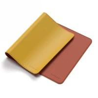 1. Satechi Dual Eco Leather Desk - Dwustronna Podkładka na Biurko z Eko Skóry Yellow/Orange