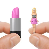 5. Mattel Barbie Mini Niespodzianka Barbieland HYF19