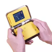4. Retro Konsola Pac-man w Ozdobnej Puszce