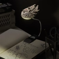 6. Lampka do Czytania Gwiezdne Wojny Sokół Millenium (klips)