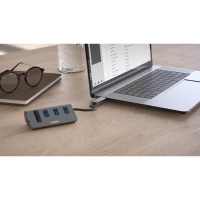 4. Hama Combo USB Hub