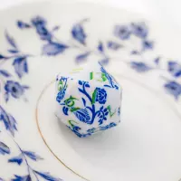 3. Komplet kości Full Art: Porcelana
