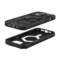 3. UAG Pathfinder MagSafe - obudowa ochronna do iPhone 15 Pro Max (midnight camo)