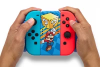 5. PowerA SWITCH Uchwyt do JOY-CON Grip Mystery Block Mario