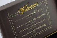 4. Zestaw 4x długopis różdżka Harry Potter w Pudełku Olivandera