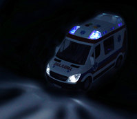 13. Mega Creative Pogotowie Ambulans Karetka PL 432683