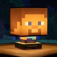 3. Lampa Minecraft Steve wysokość: 26 cm