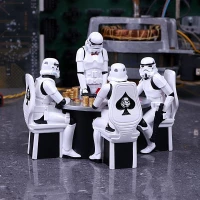 7. Gwiezdne Wojny Diorama Szturmowiec - Pokerowa Twarz