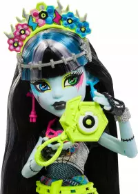 3. Mattel Monster High Fest Lalka Frankie Stein Festiwalowe Stylizacje HXH79