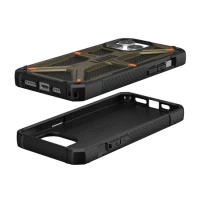 3. UAG Monarch - obudowa ochronna do iPhone 15 Pro Max (kevlar element green)