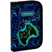 1. AstraBag Piórnik AC1 Pojedynczy Dwuklapkowy bez Wyposażenia Gaming 503024012