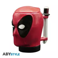 4. Kubek 3D Marvel - Deadpool