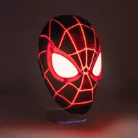 7. Lampka ścienno-biurkowa Marvel Miles Morales